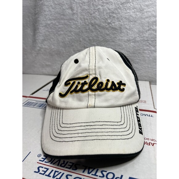 Titleist Iowa Hawkeyes Golf Hat Adjusable StrapBack Black White Adult Cap - Picture 1 of 10